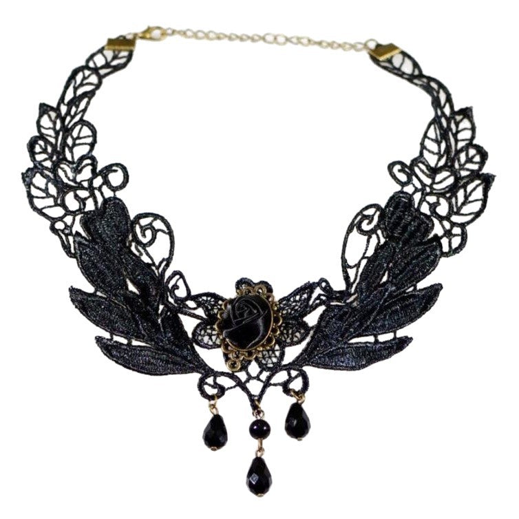 necklace with lace design