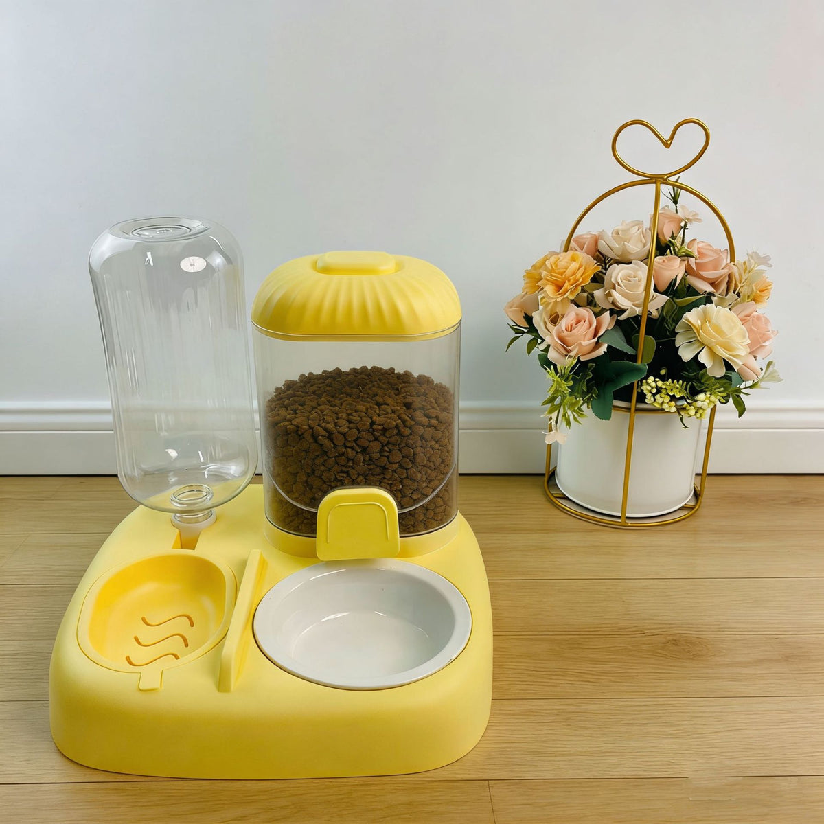 Double Compartment Pet Food and Water Bowl